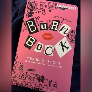 Mean Girls Burn Book The Plastics Pink Black Socks Gift Set NIB!